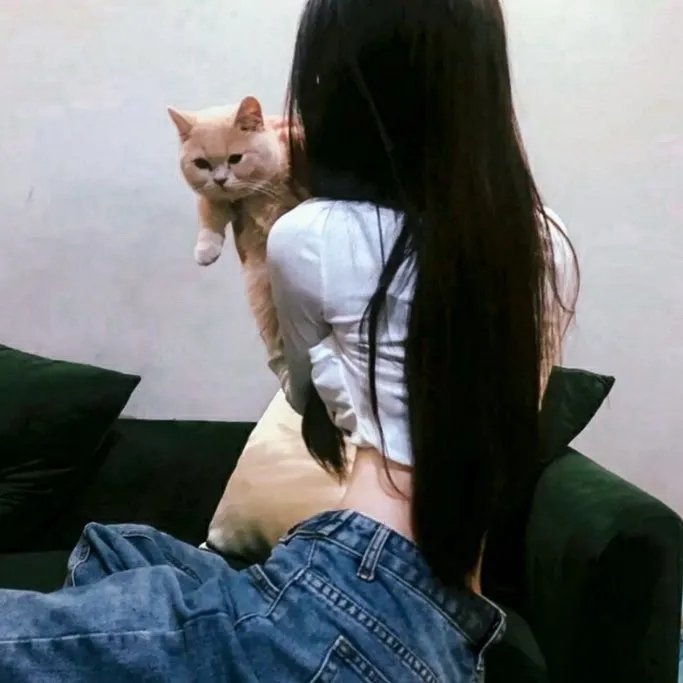 你爱的是谁